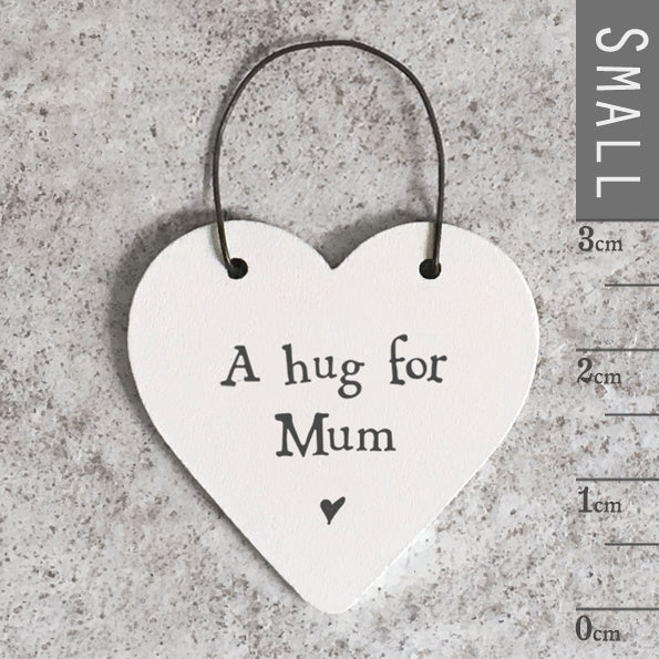 Little heart sign - Hug for mum