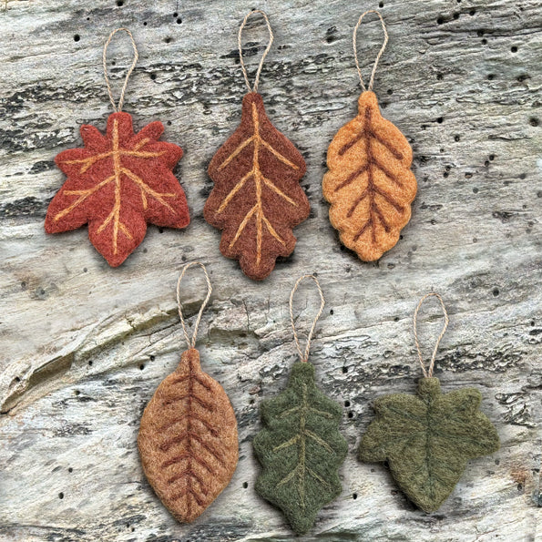 Felted autumn leaf hanger-Ivy