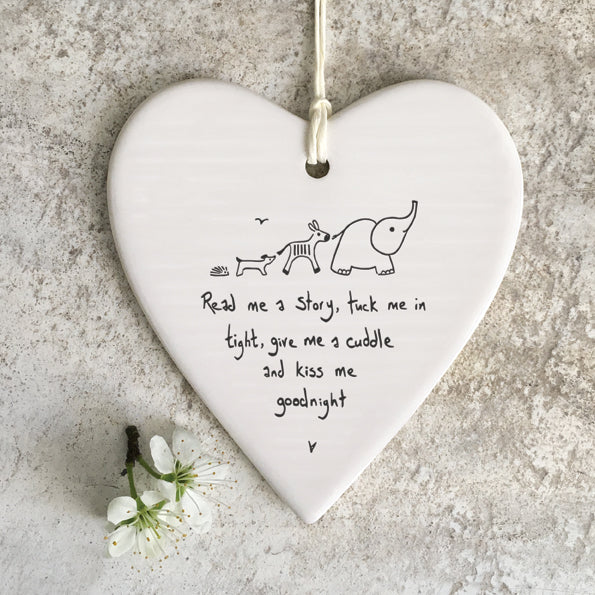 Wobbly round heart - Read me a story