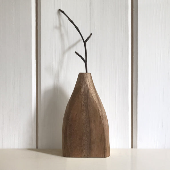 Handgeschnitzte Vase - Dunkles Holz