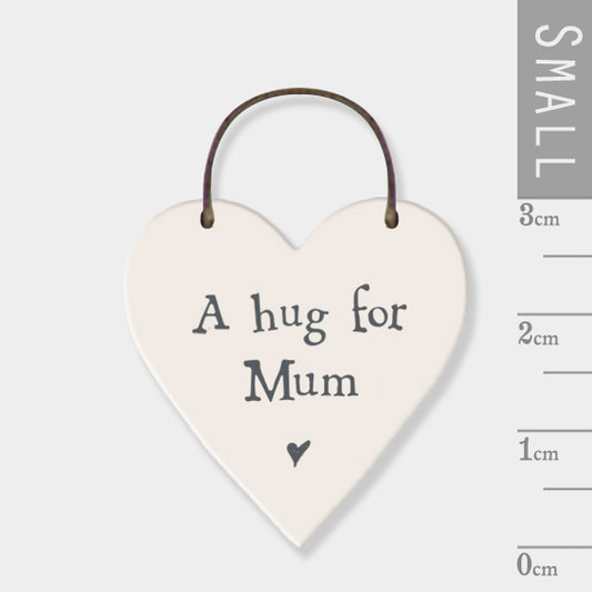 Little heart sign - Hug for mum
