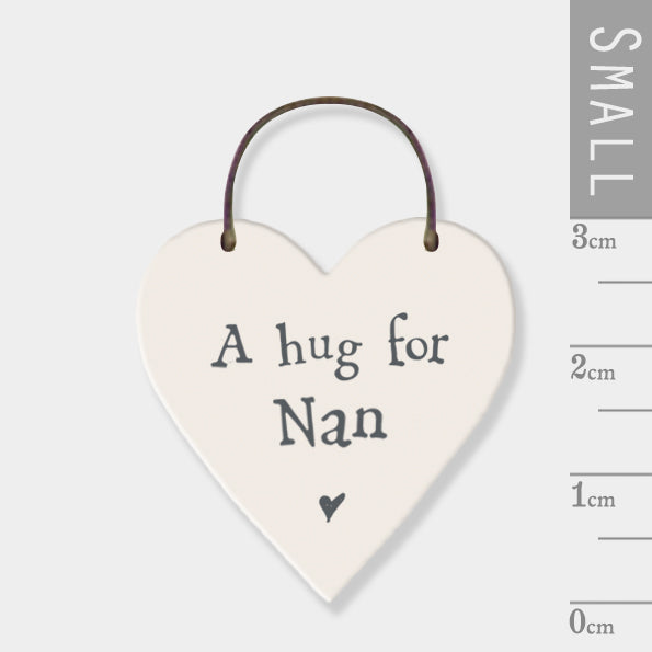 Little heart sign - Hug for nan