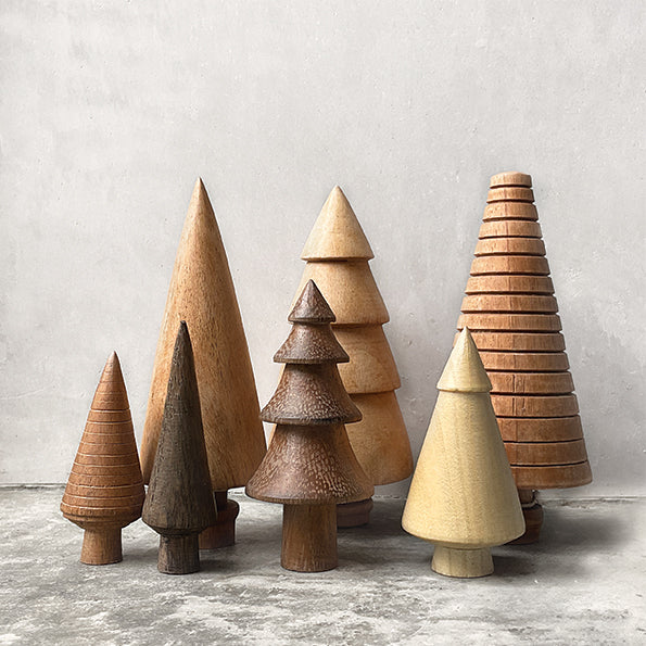 Small turned tree - Light wood