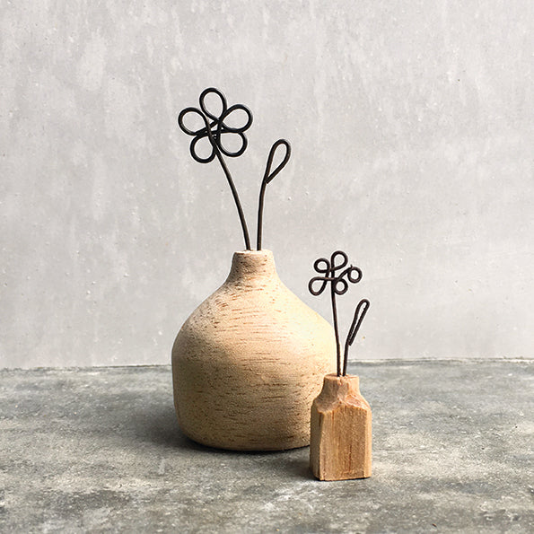 Drahtblume in Vase-Daisy